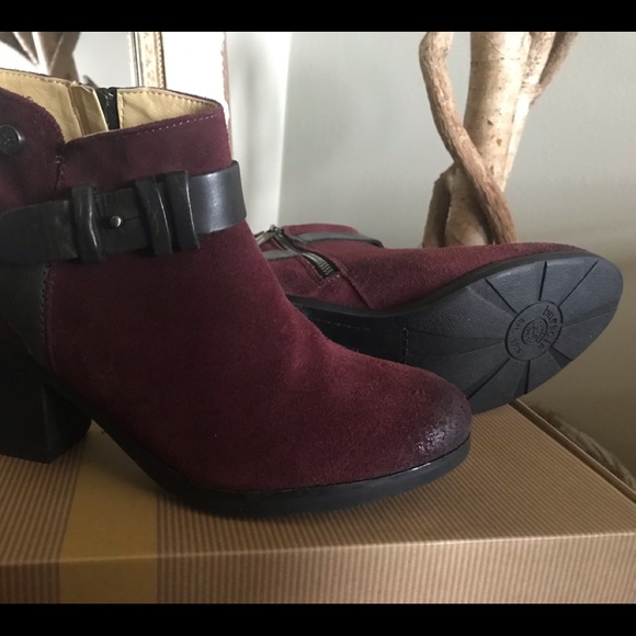 Bussola Suede Ankle Boot - Picture 5 of 6